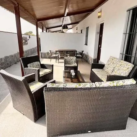 Homestay Casa Adosadas Dos Piscina Compartida *