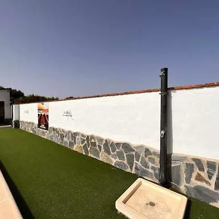 Homestay Casa Adosadas Dos Piscina Compartida