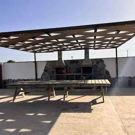 Homestay Casa Adosadas Dos Piscina Compartida El Palmar (Andalucia)